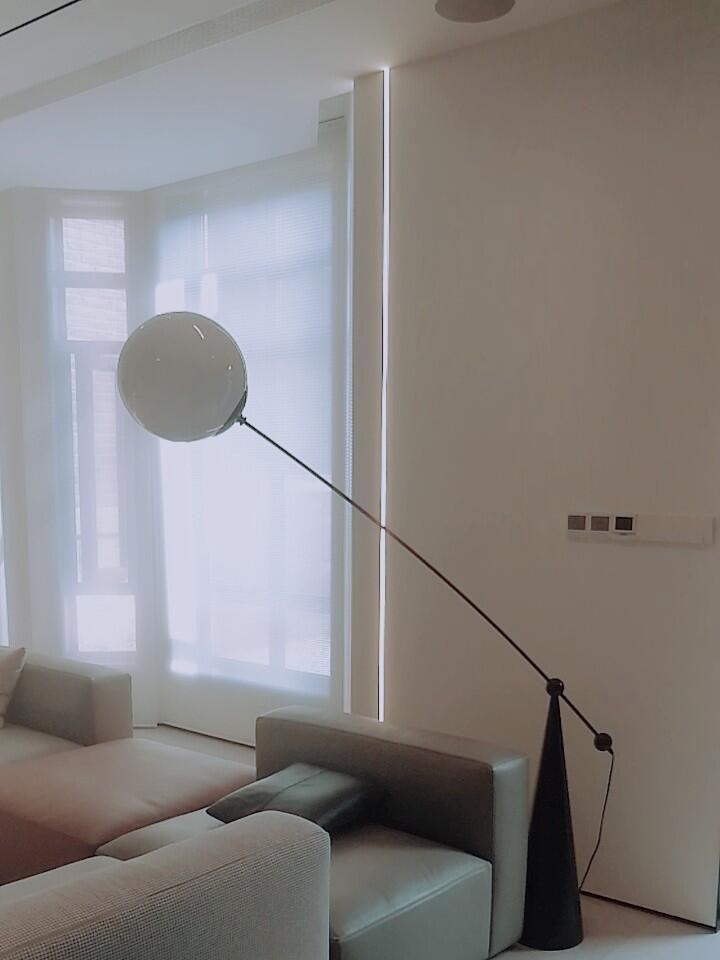 Reach Globe Floor Lamp