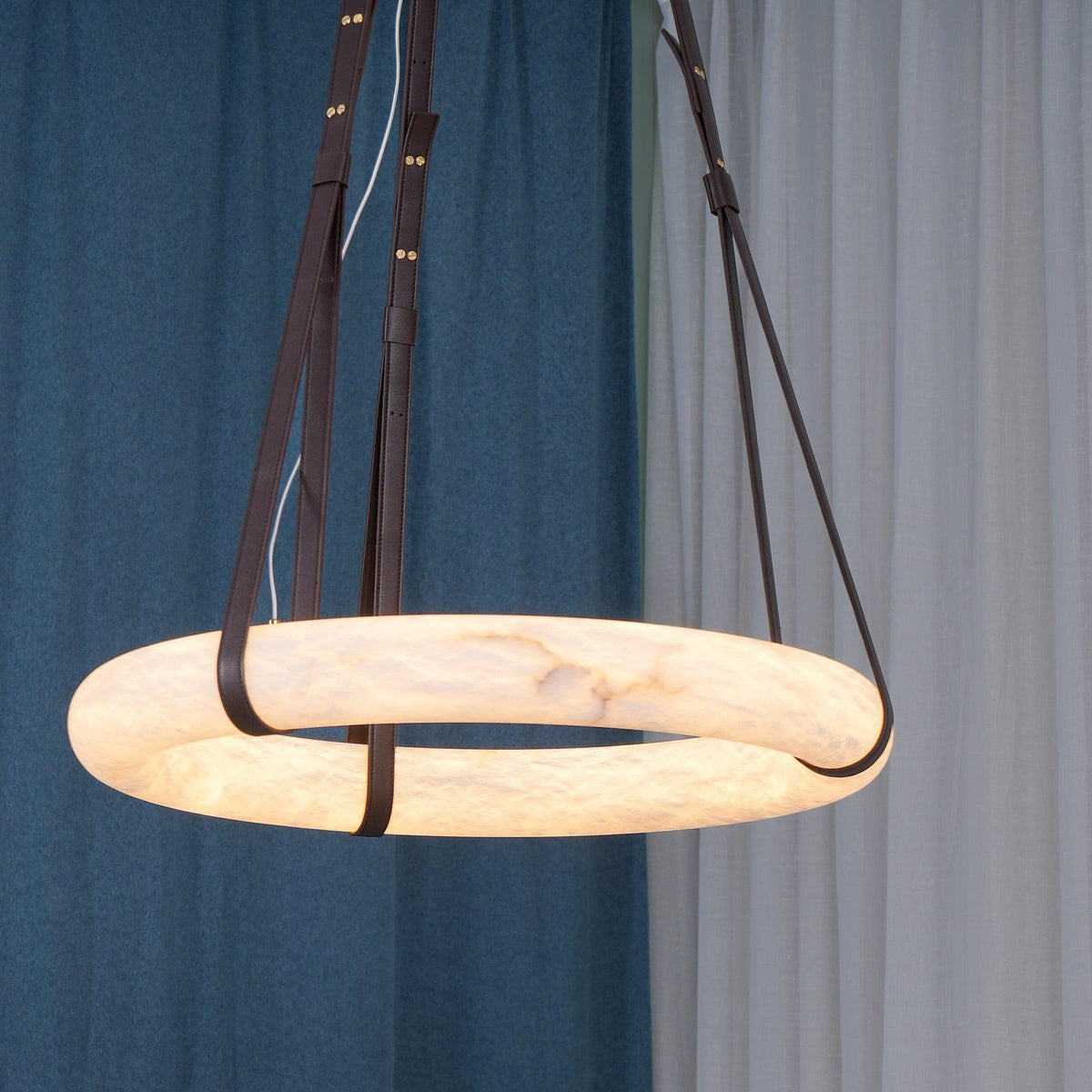Sling Ring Pendant Light