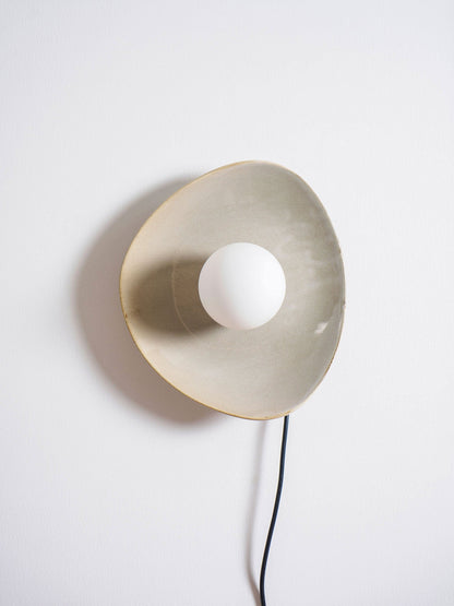 Still Disc Plug-in Wall Light