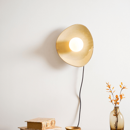 Still Disc Plug-in Wall Light