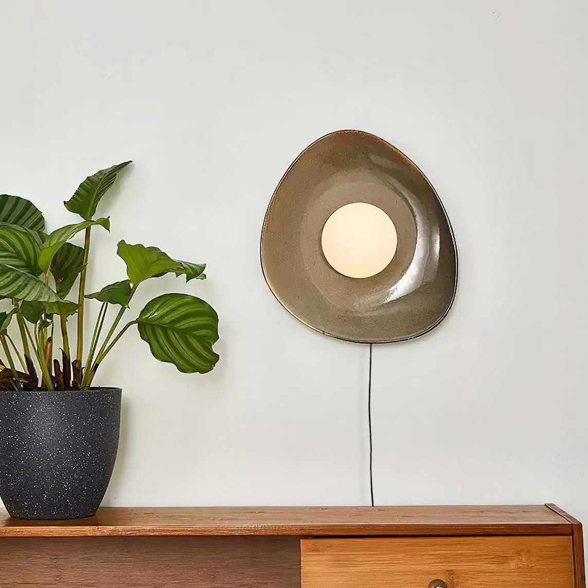 Still Disc Plug-in Wall Light