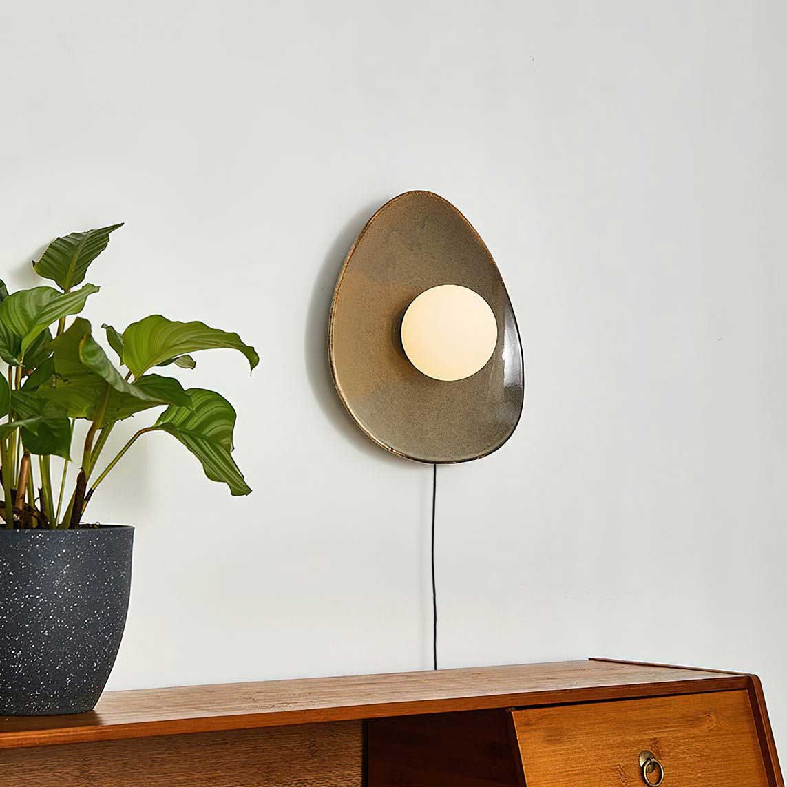 Still Disc Plug-in Wall Light