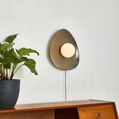 Still Disc Plug-in Wall Light