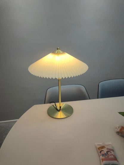 Folio Pleat Table Lamp