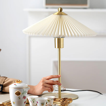 Folio Pleat Table Lamp