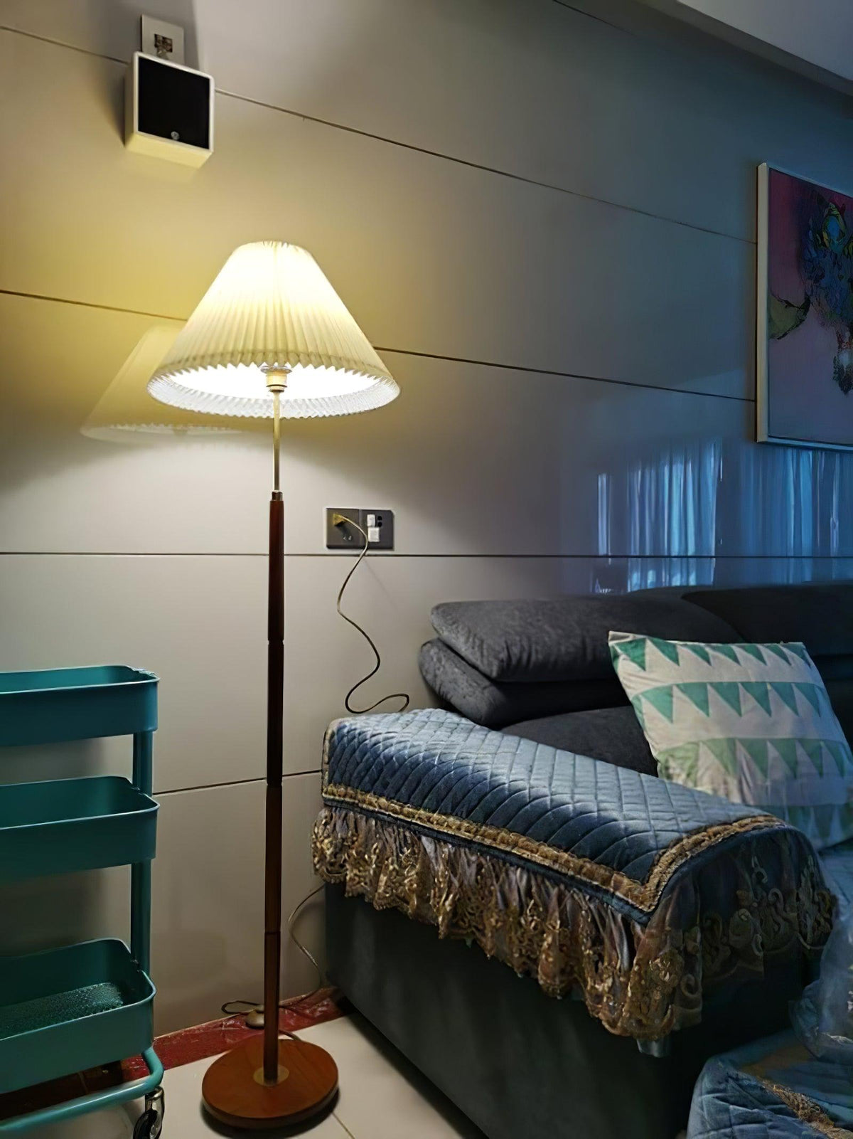 Column Pleat Floor Lamp