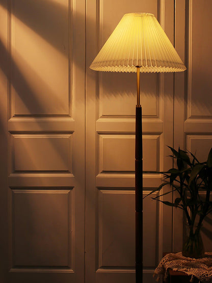 Column Pleat Floor Lamp