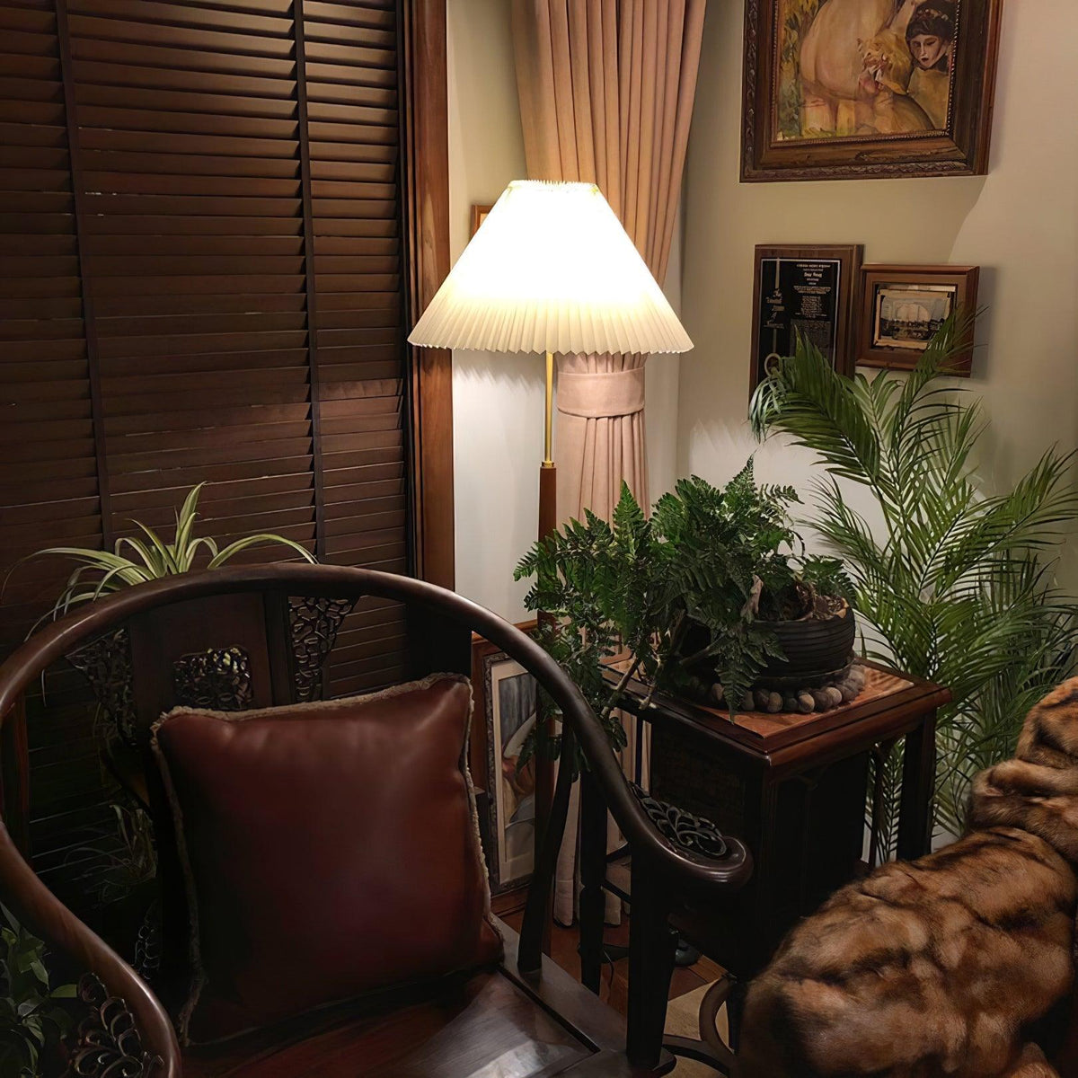 Column Pleat Floor Lamp