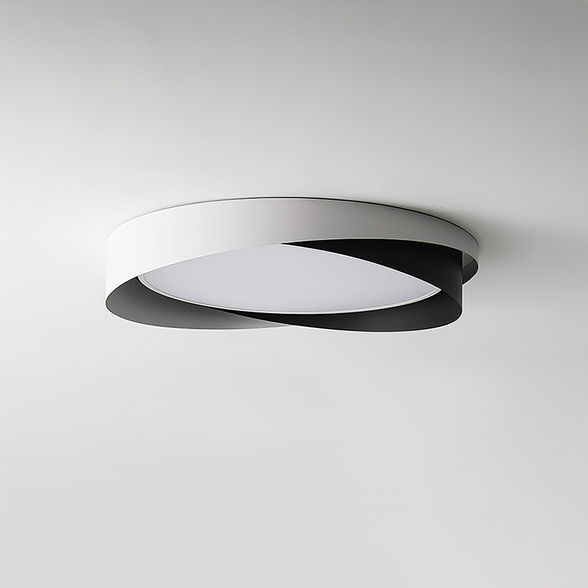Crossing Ring Ceiling Light