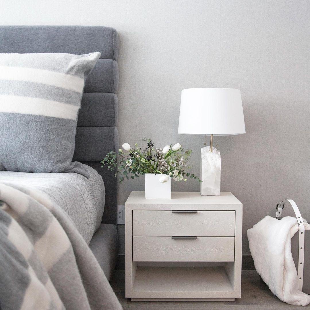 Vein Block Table Lamp