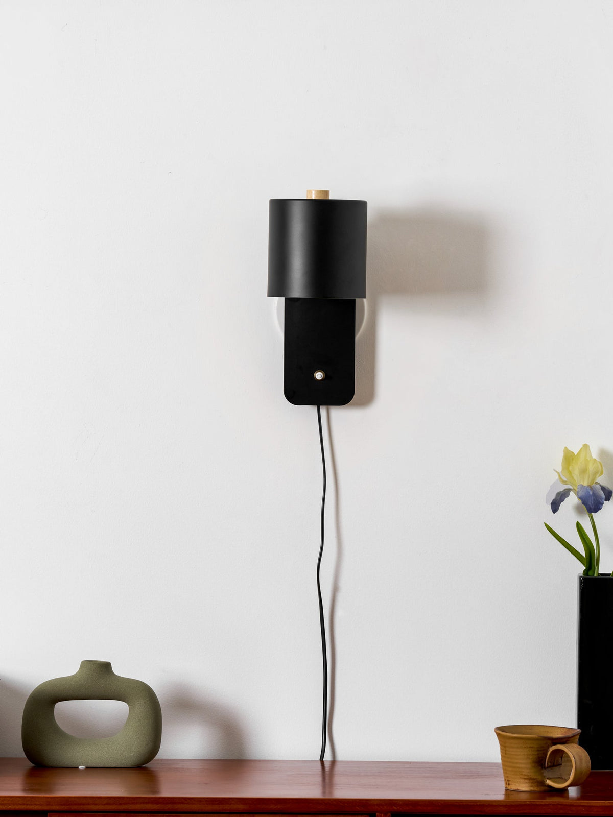 Pivot Cylinder Plug-in Wall Light
