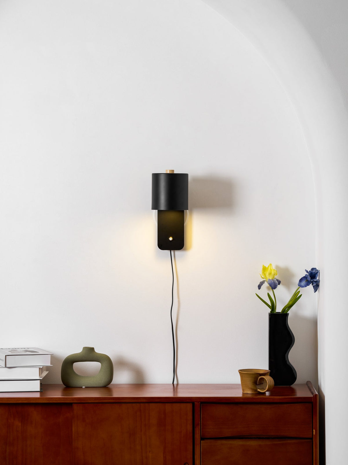 Pivot Cylinder Plug-in Wall Light