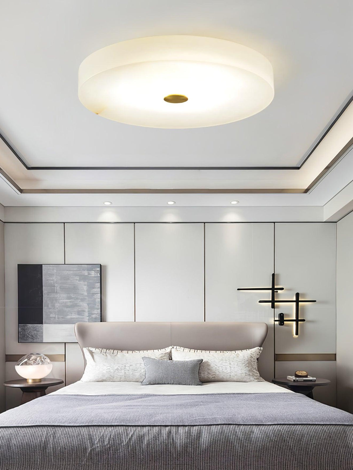 Still Disc Ceiling Light