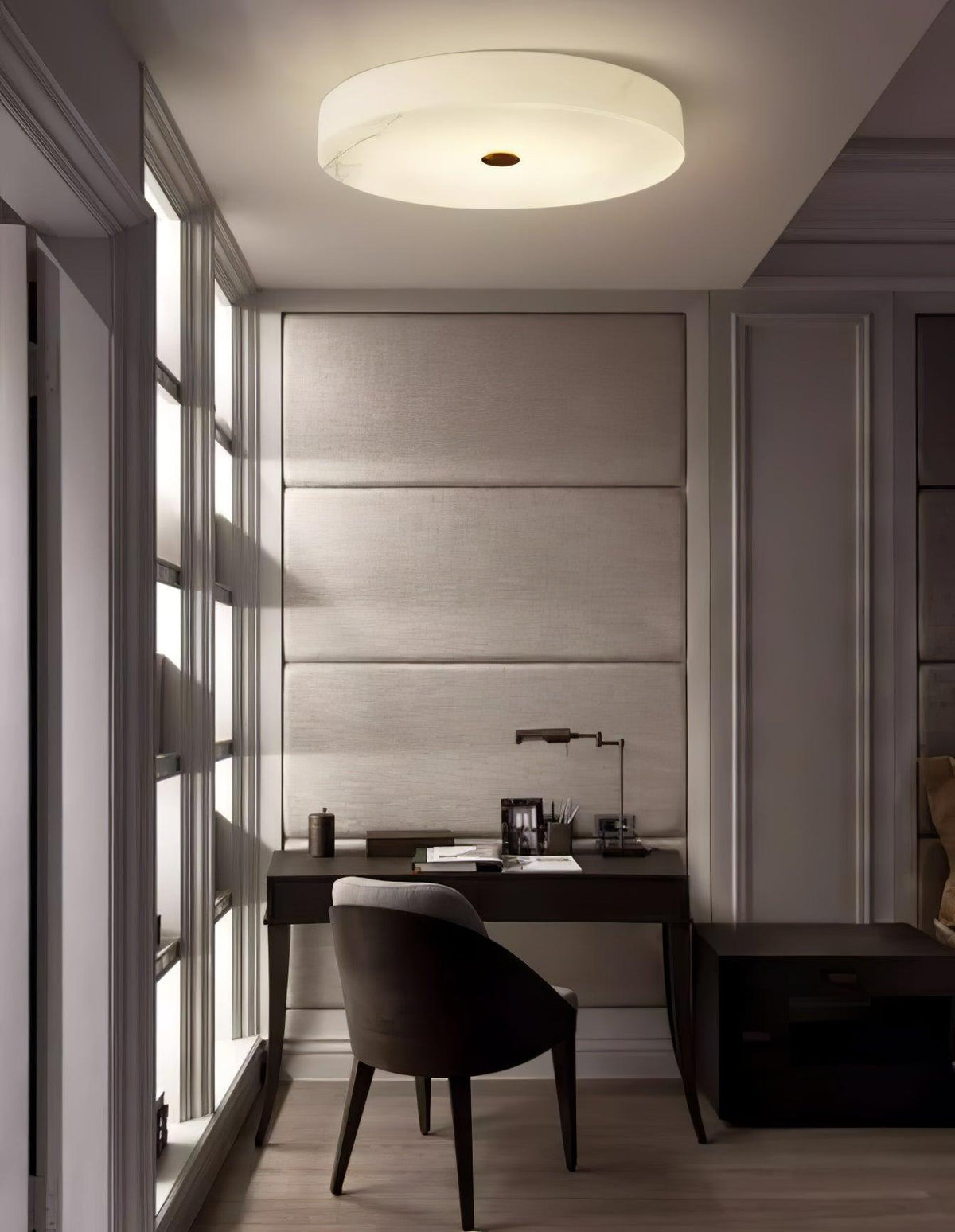 Still Disc Ceiling Light