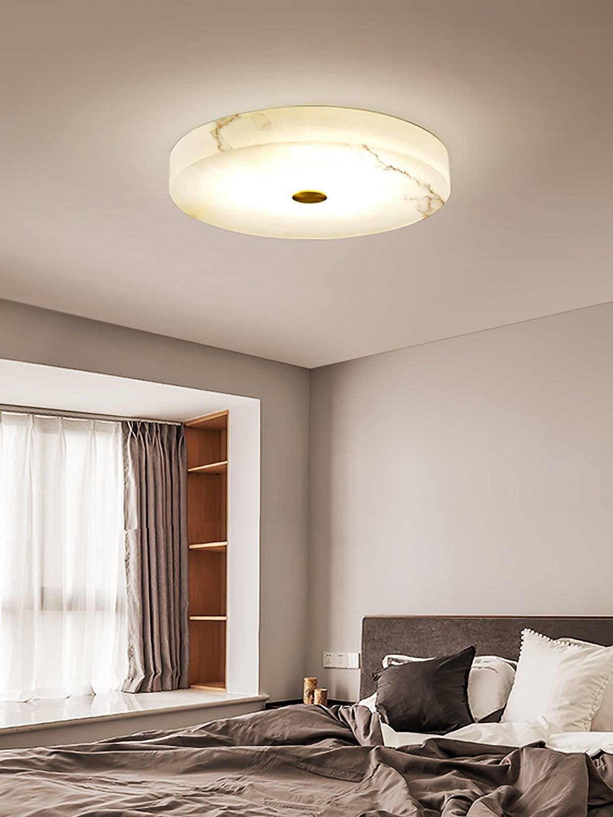 Still Disc Ceiling Light