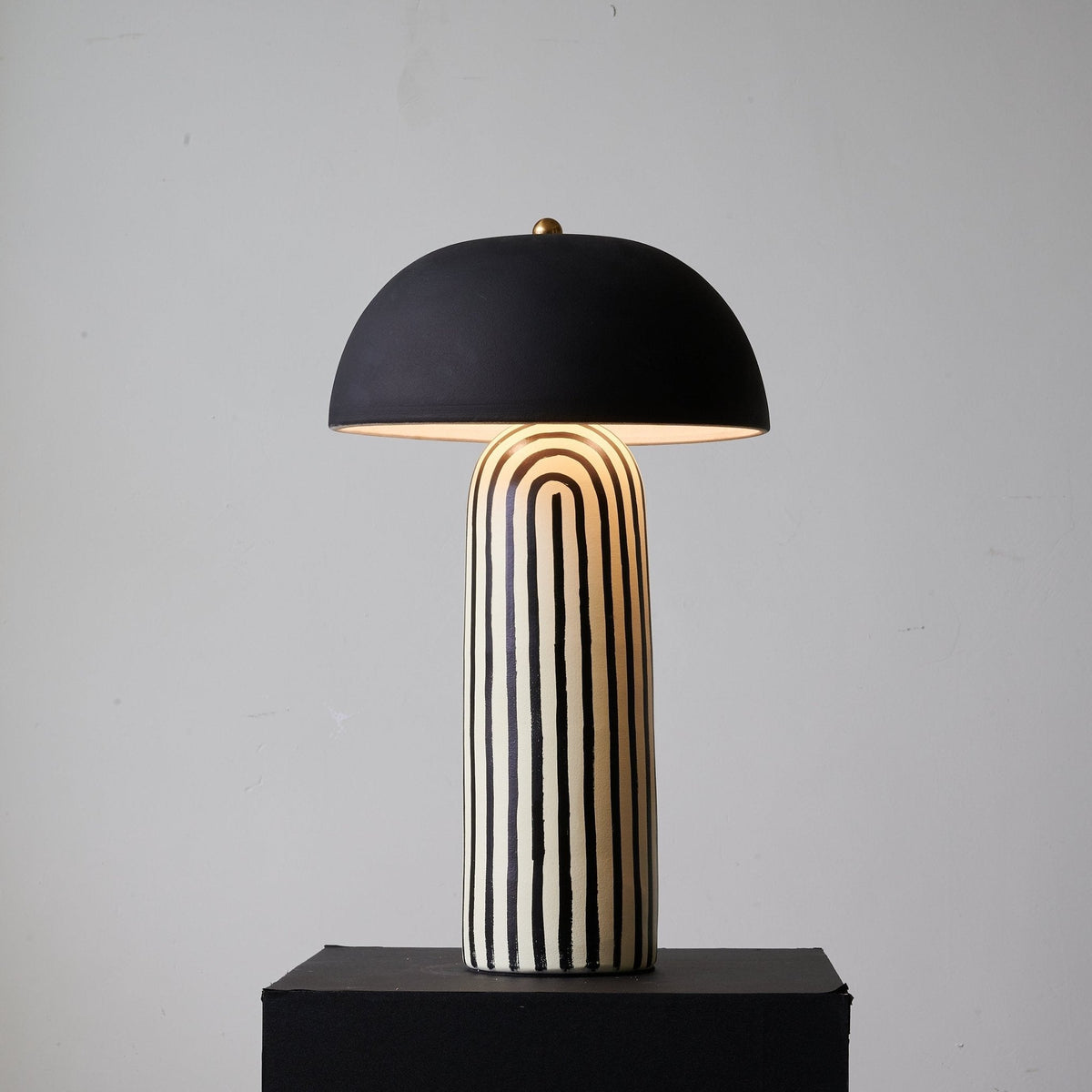 Contour Stripe Table Lamp