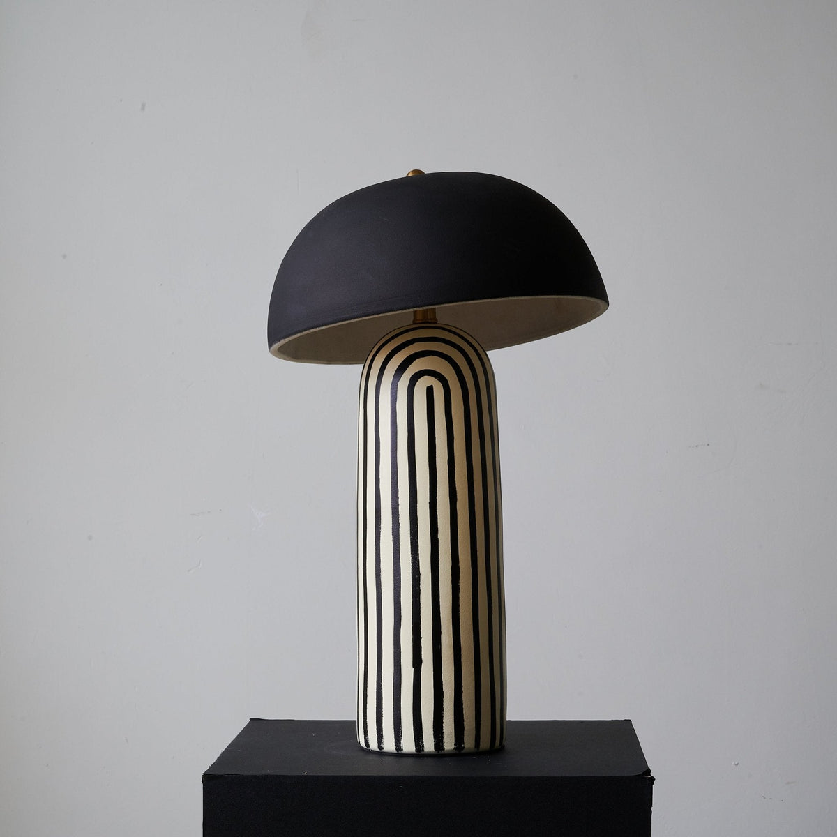 Contour Stripe Table Lamp