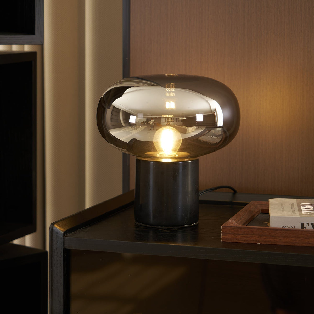 Smoke Bowl Table Lamp