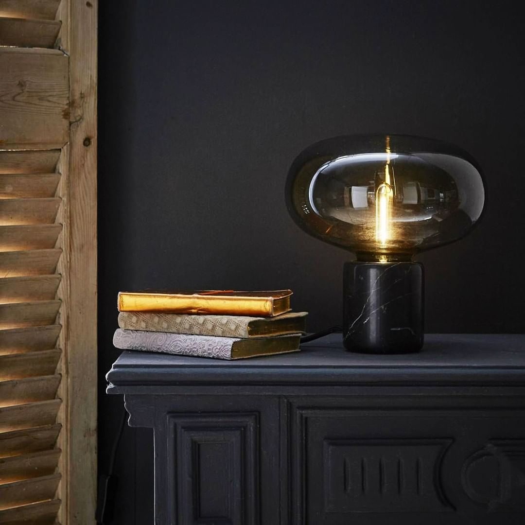 Smoke Bowl Table Lamp
