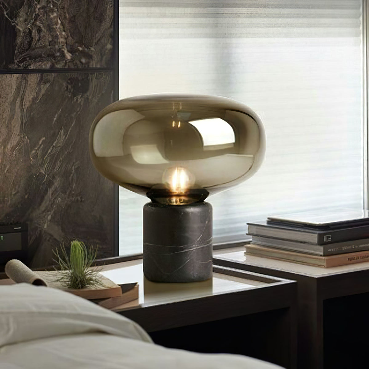 Smoke Bowl Table Lamp