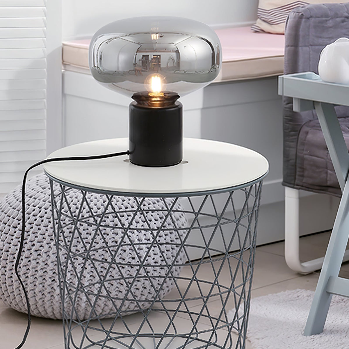 Smoke Bowl Table Lamp