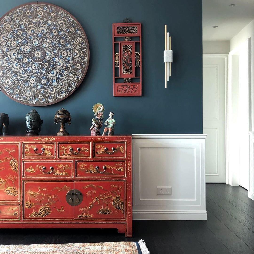 Vein Axis Wall Light