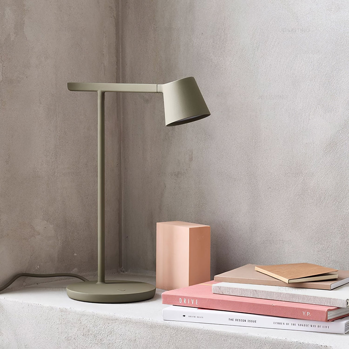 Fine Task Table Lamp