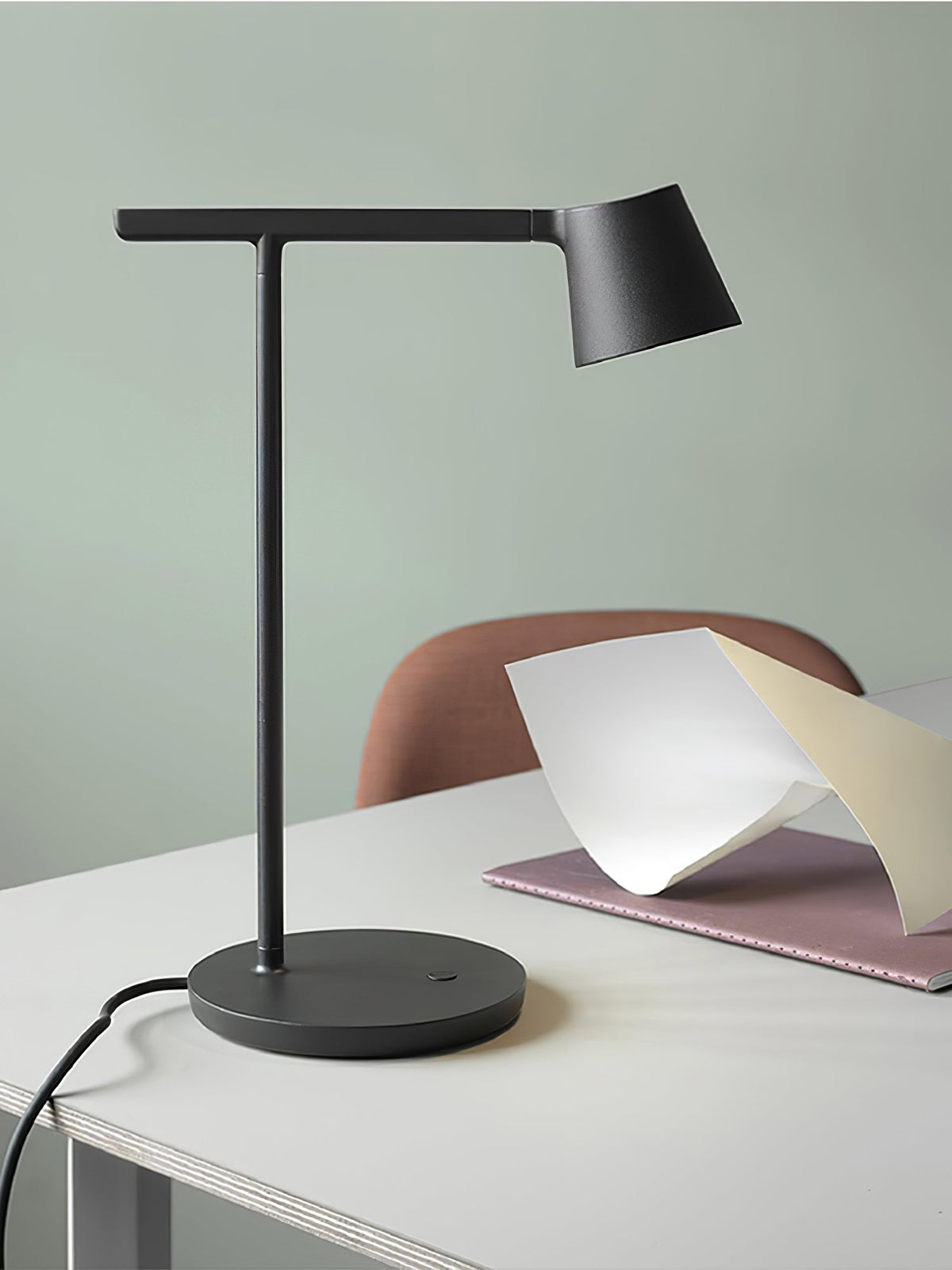 Fine Task Table Lamp