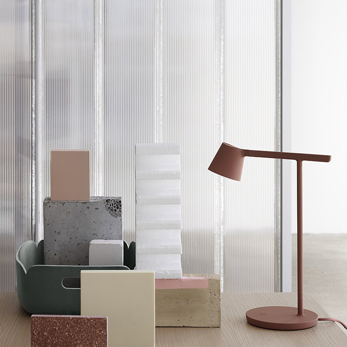 Fine Task Table Lamp