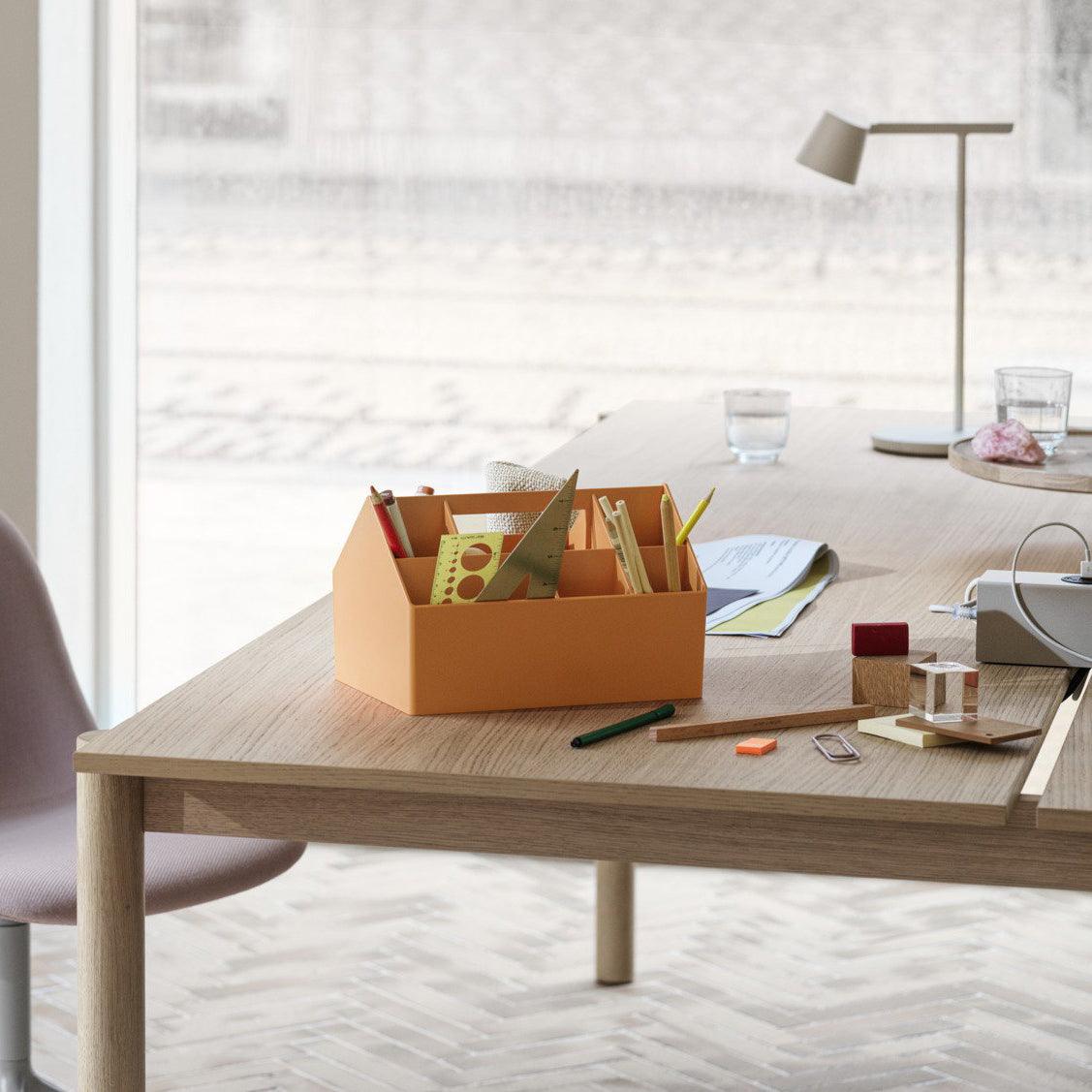 Fine Task Table Lamp