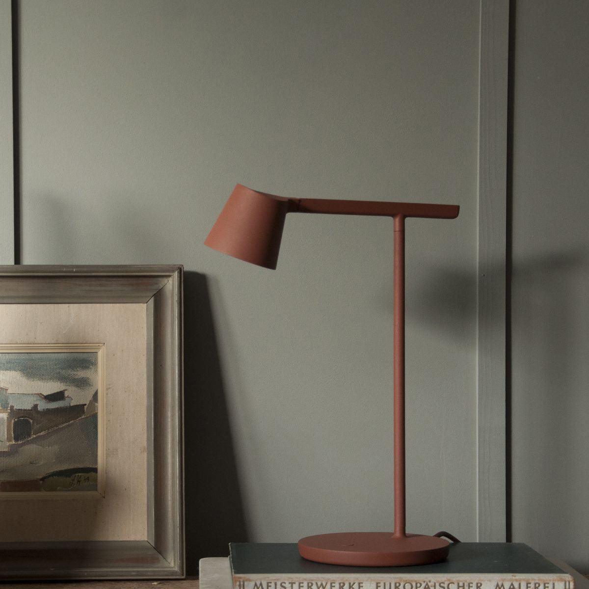Fine Task Table Lamp
