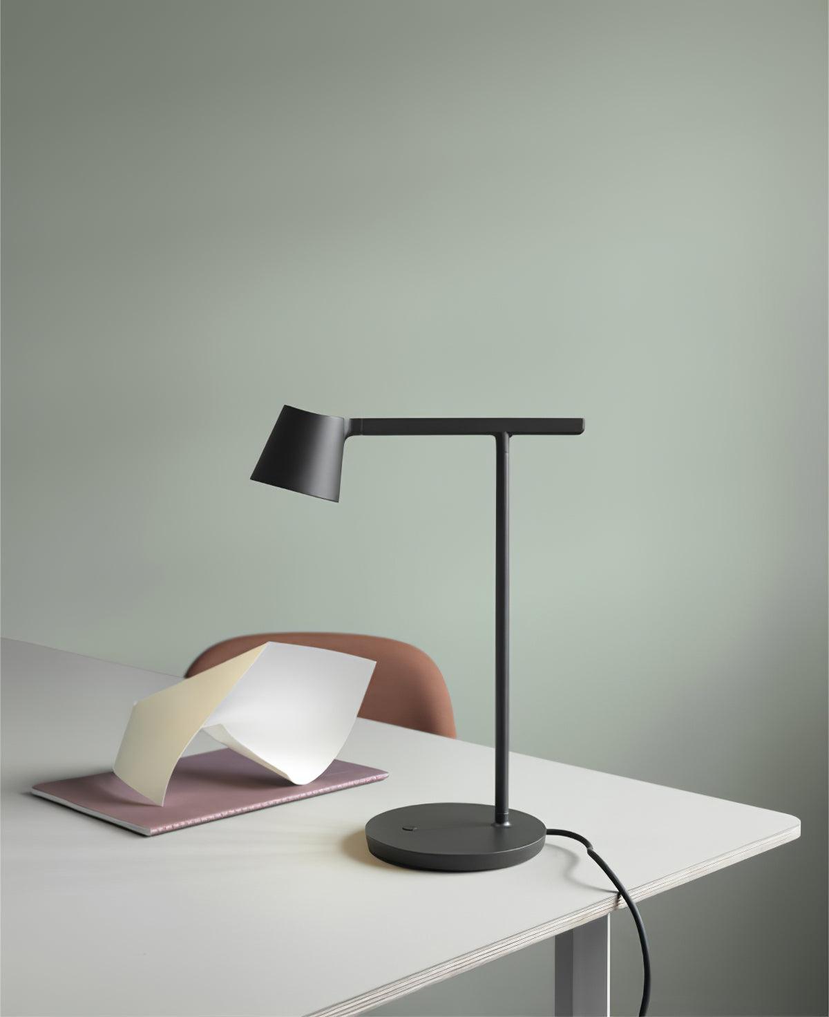 Fine Task Table Lamp
