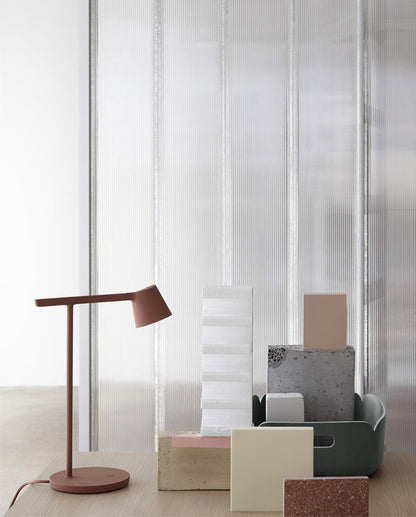 Fine Task Table Lamp