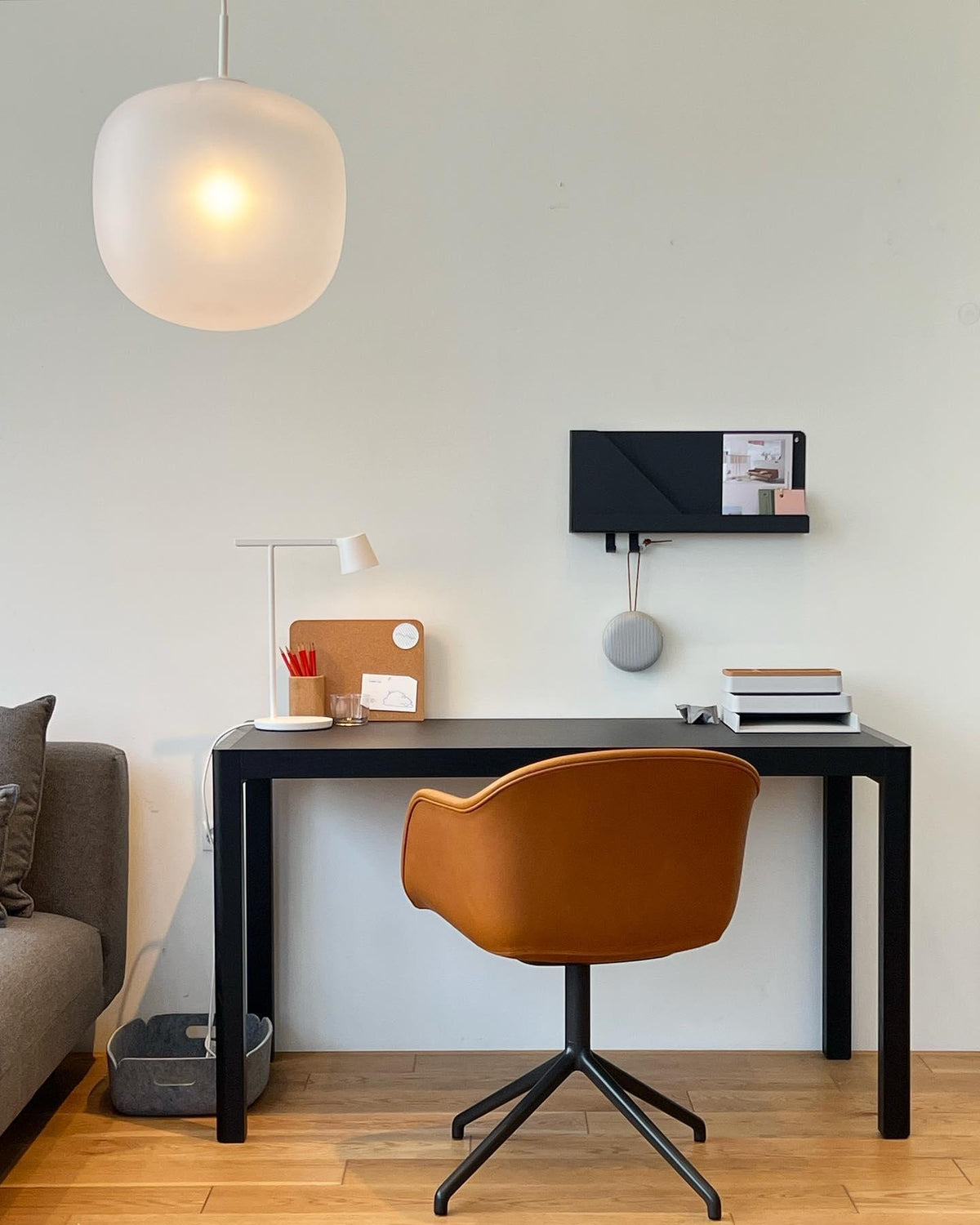 Fine Task Table Lamp