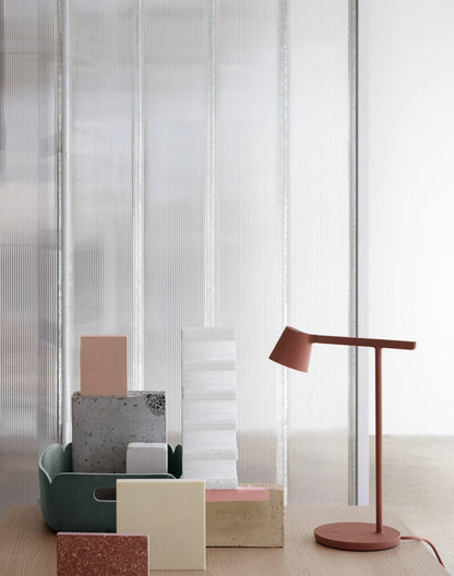 Fine Task Table Lamp