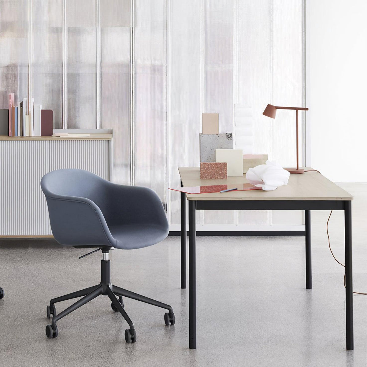 Fine Task Table Lamp