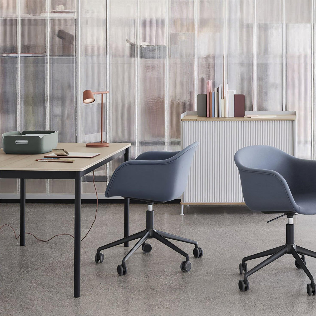 Fine Task Table Lamp