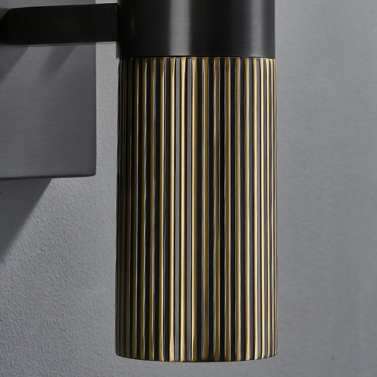 Vein Torch Wall Light