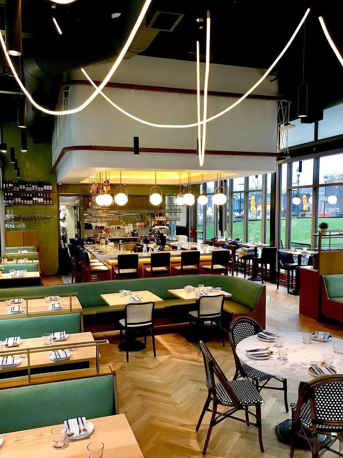Softline Loop Pendant Light