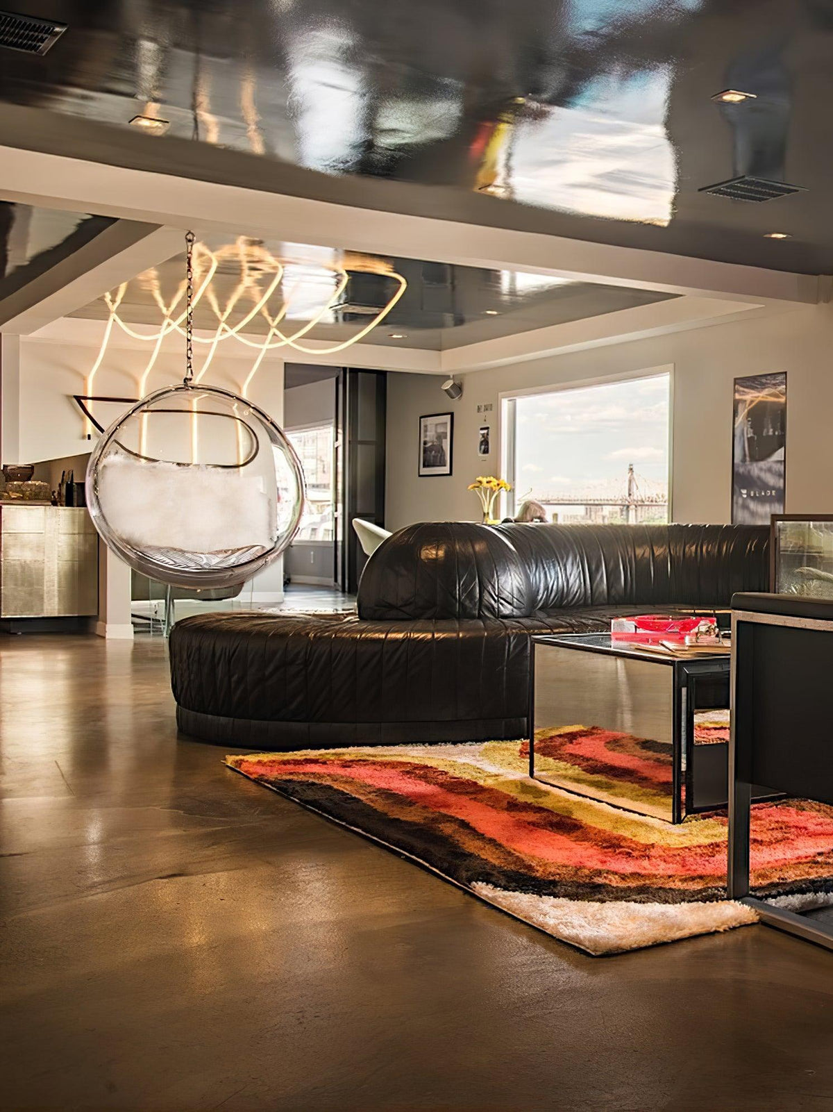 Softline Loop Pendant Light