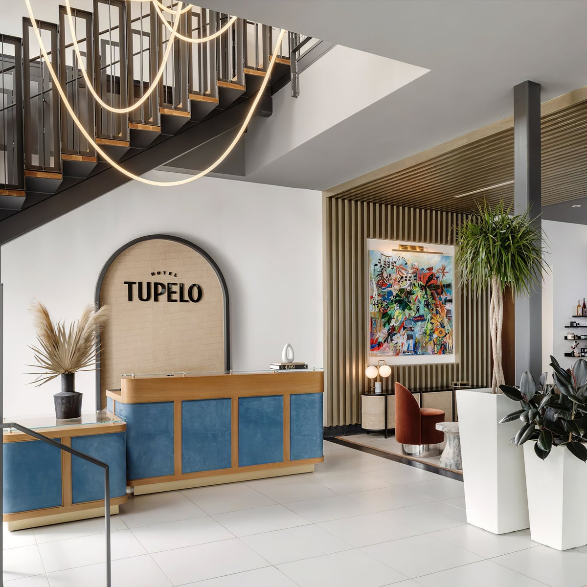Softline Loop Pendant Light