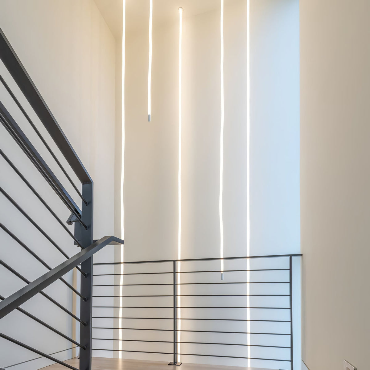 Softline Loop Pendant Light