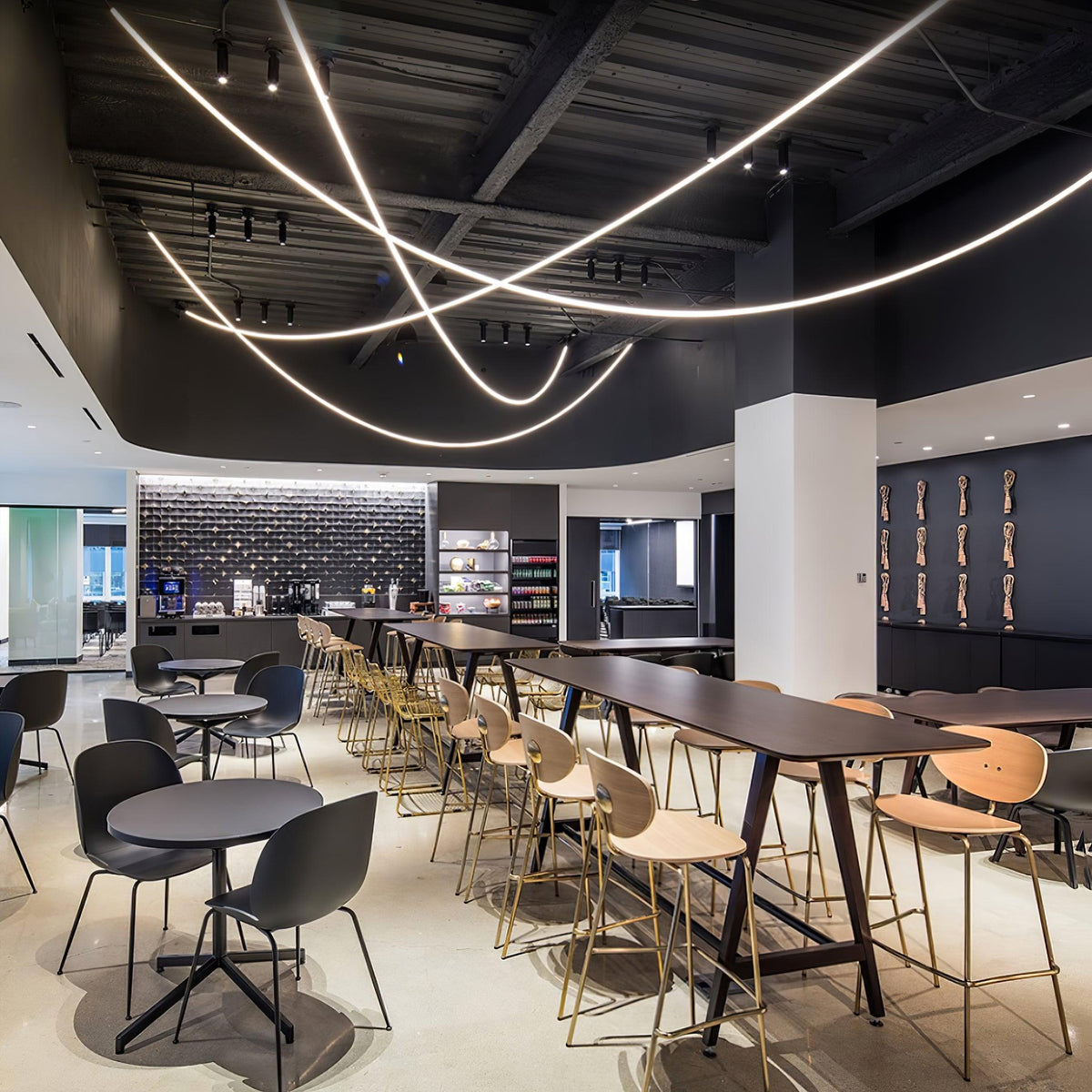Softline Loop Pendant Light