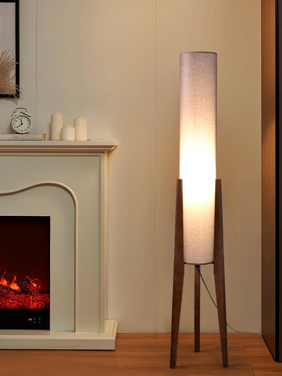 Trestle Column Floor Lamp
