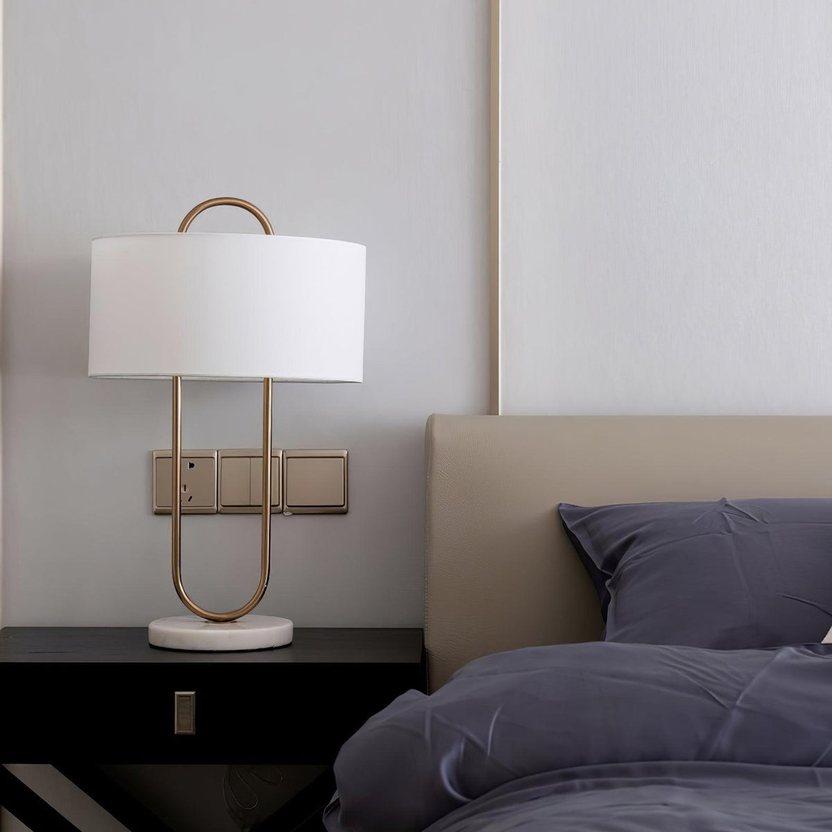 Loop Linen Table Lamp