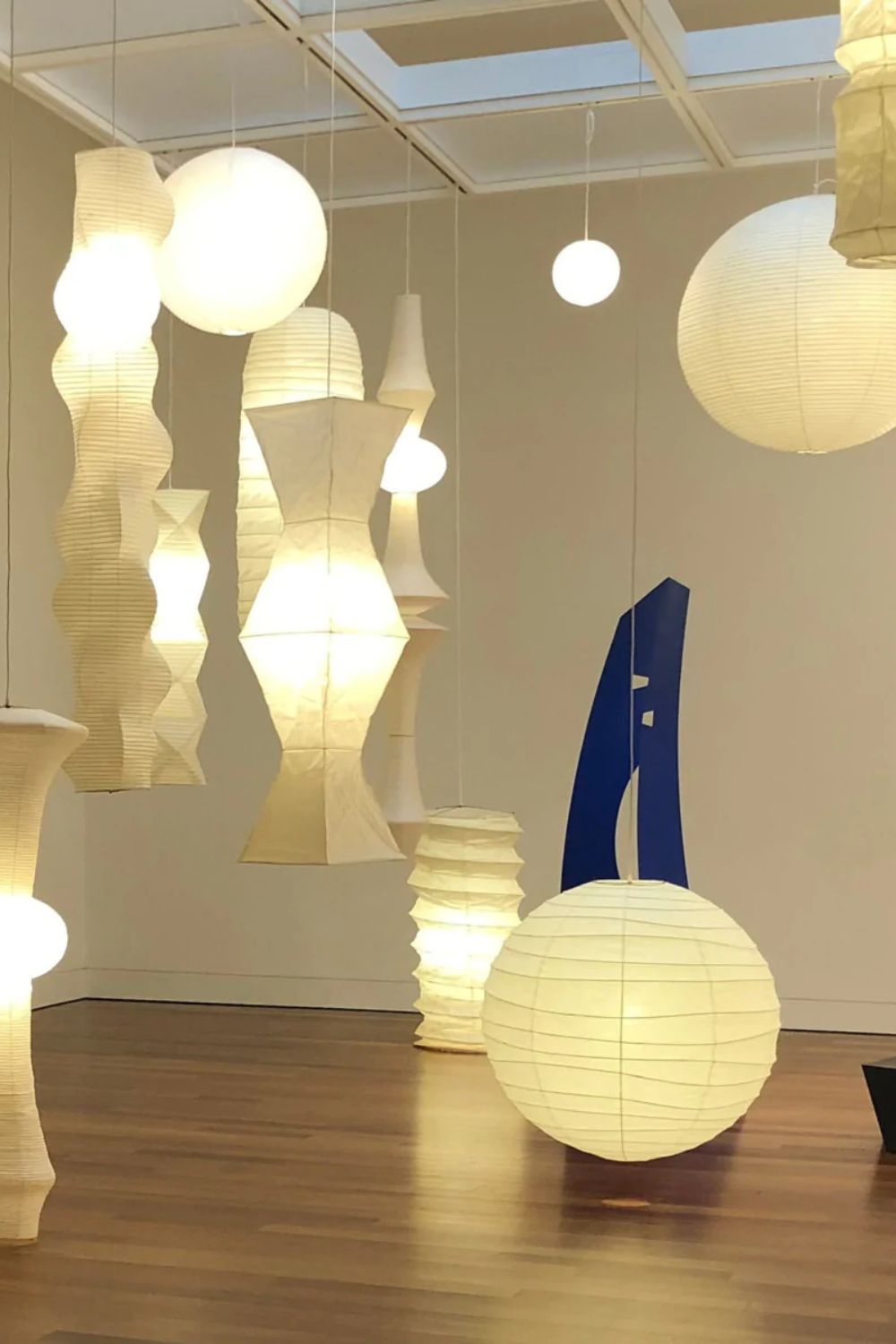 Fold Drop Pendant Light