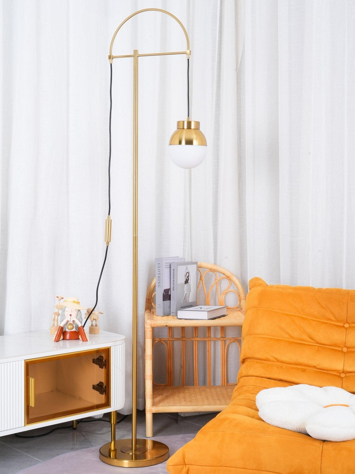 Balance Drop Floor Lamp