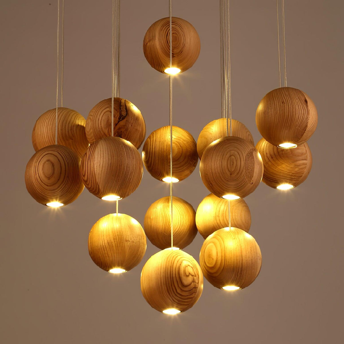 Timber Cluster Pendant Light