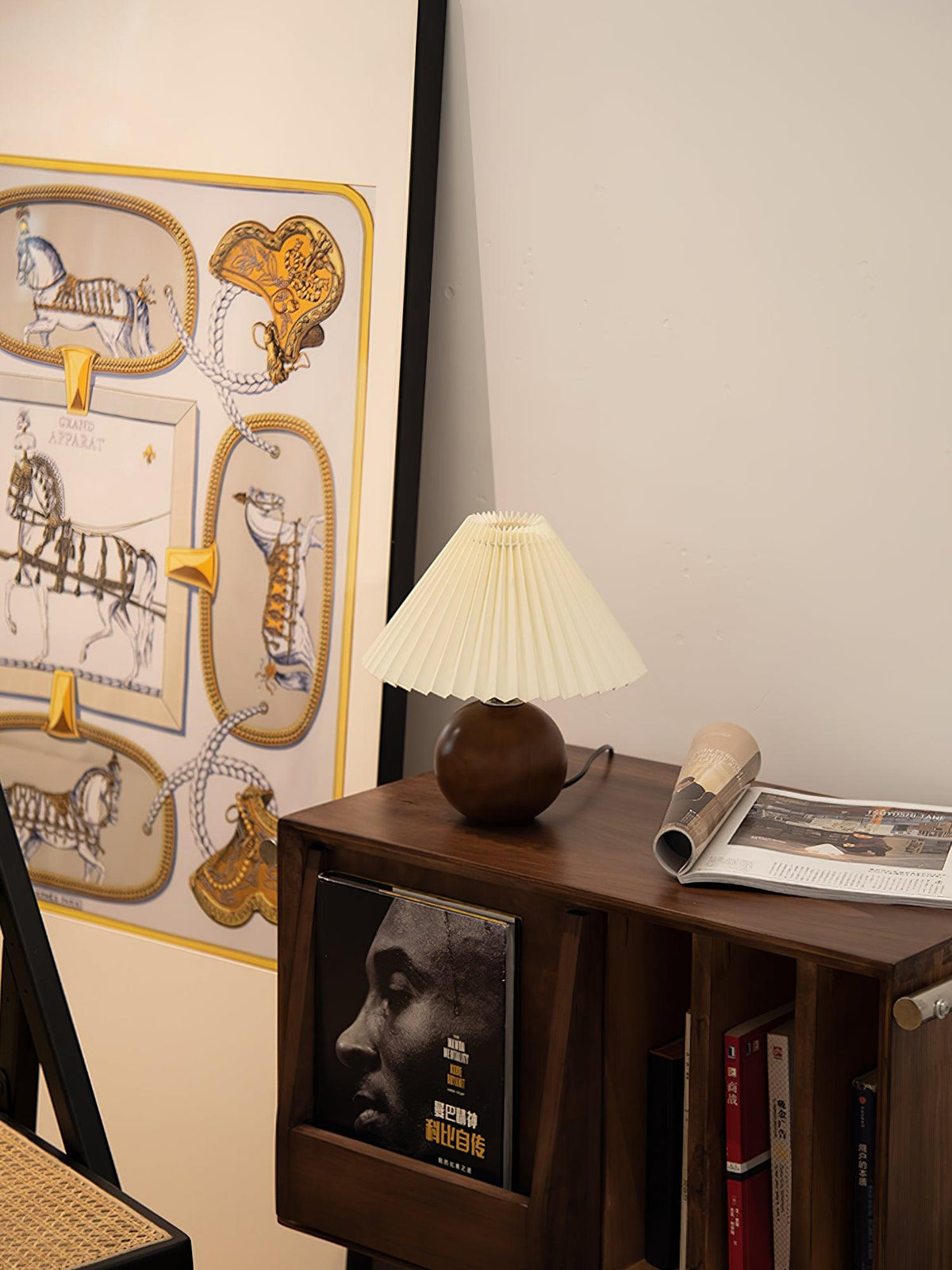 Anchor Pleat Table Lamp