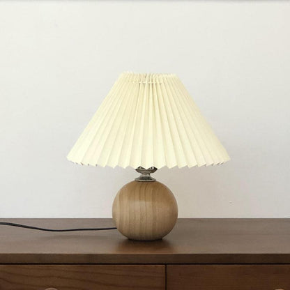 Anchor Pleat Table Lamp